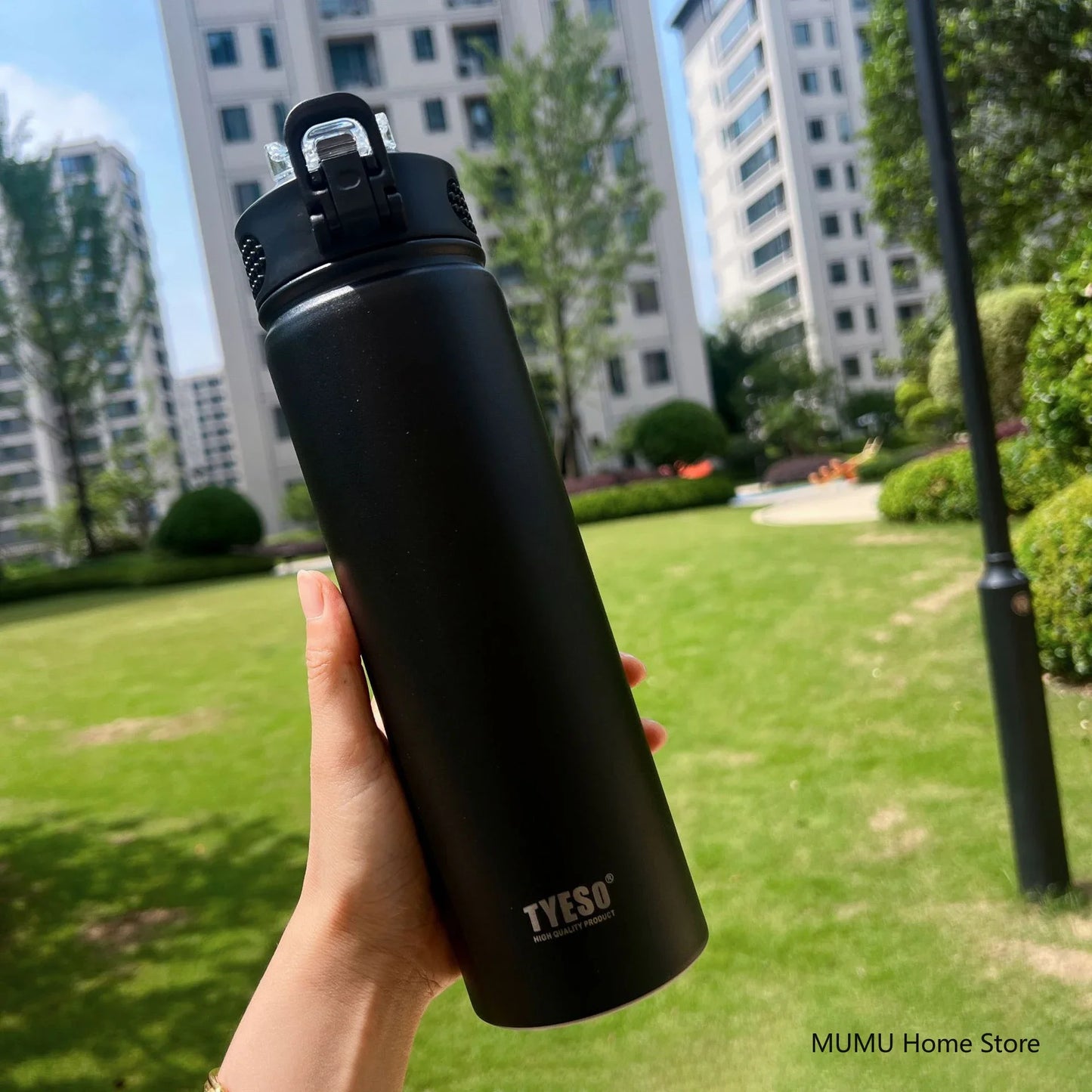 Thermos Bottle With Straw