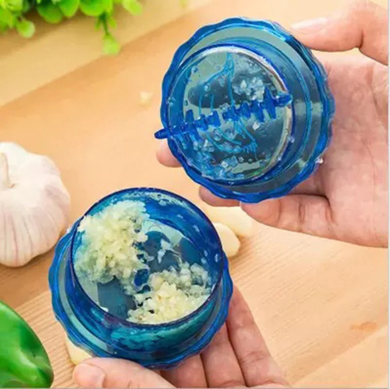 Pampered Chef Garlic Press