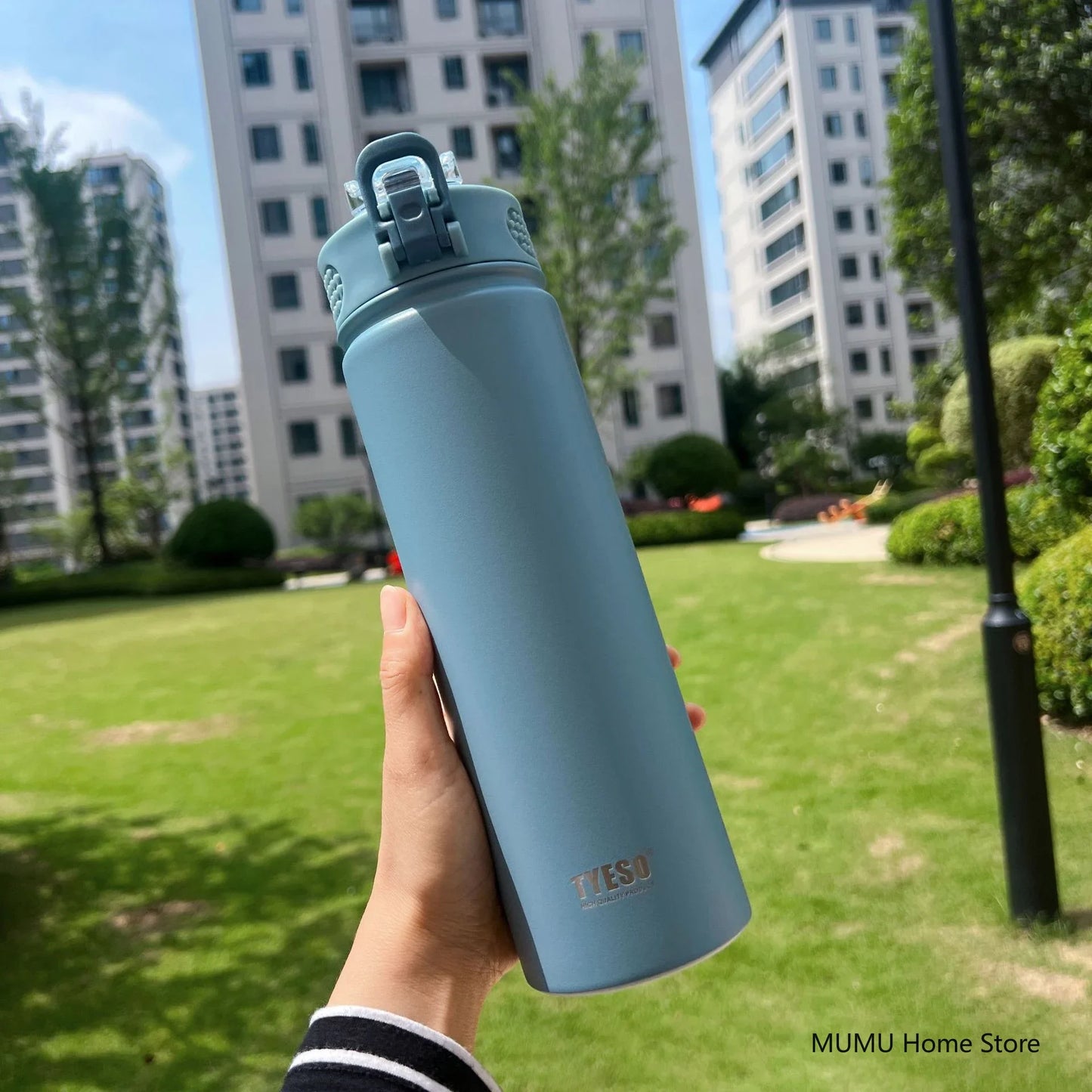 Thermos Bottle With Straw