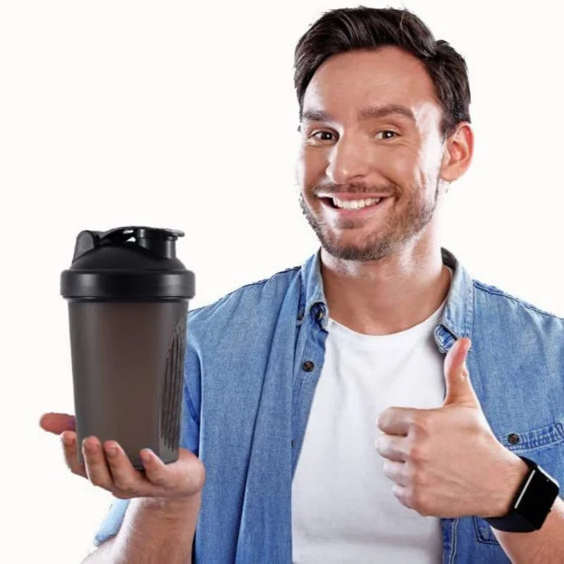 Blender Shaker Bottle with Scale Protein