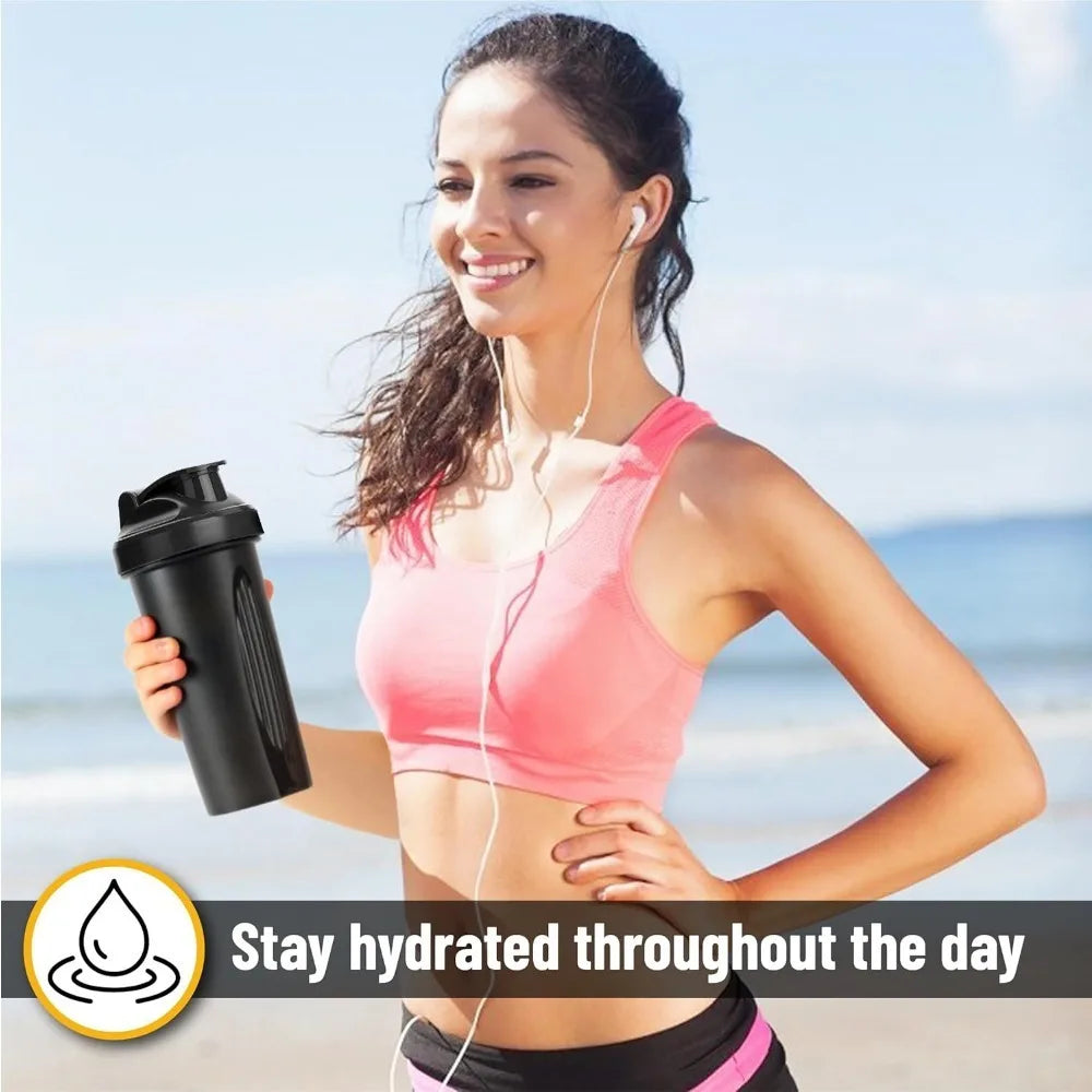Protein Shaker Cup with Blender