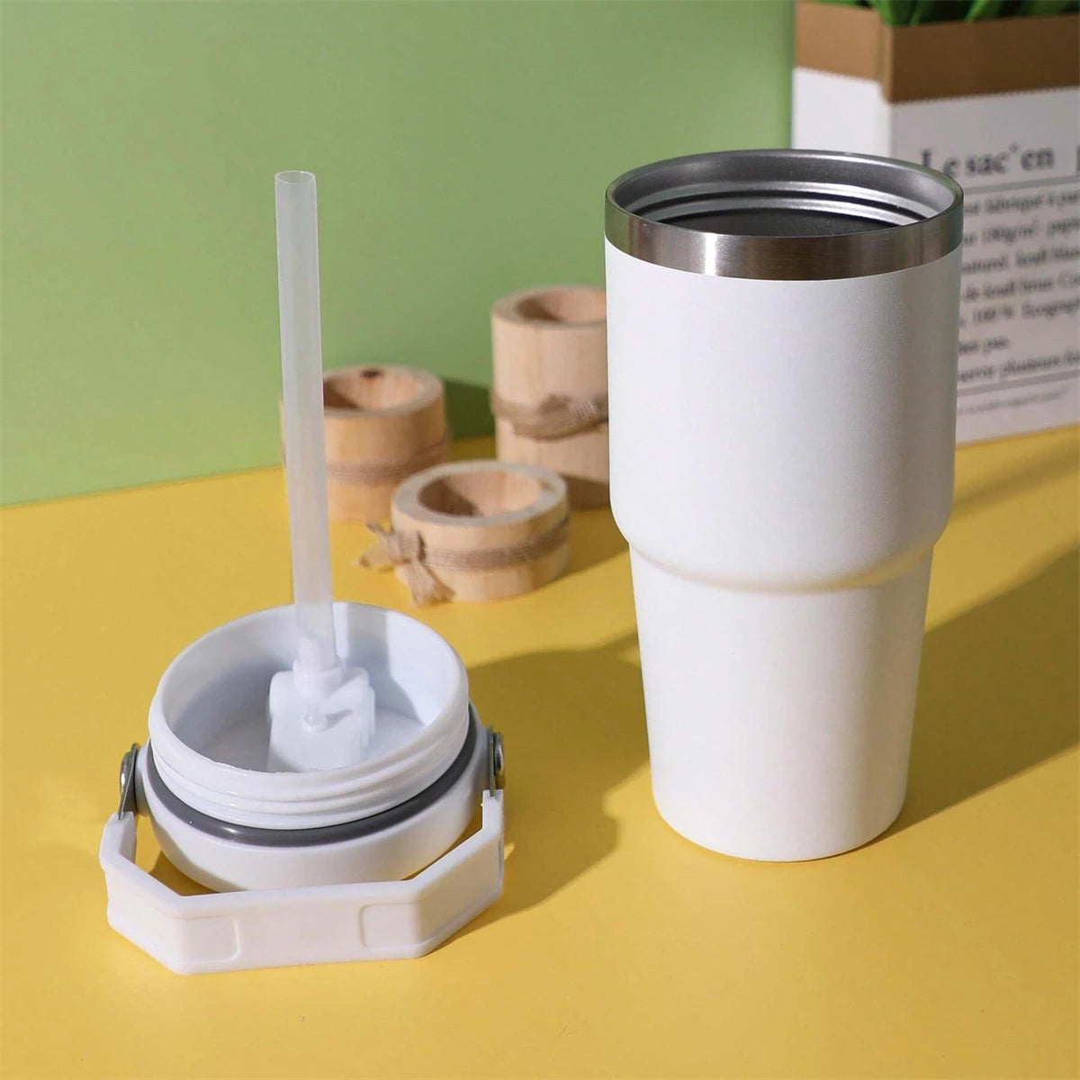 Vacuum Tumbler with Lid