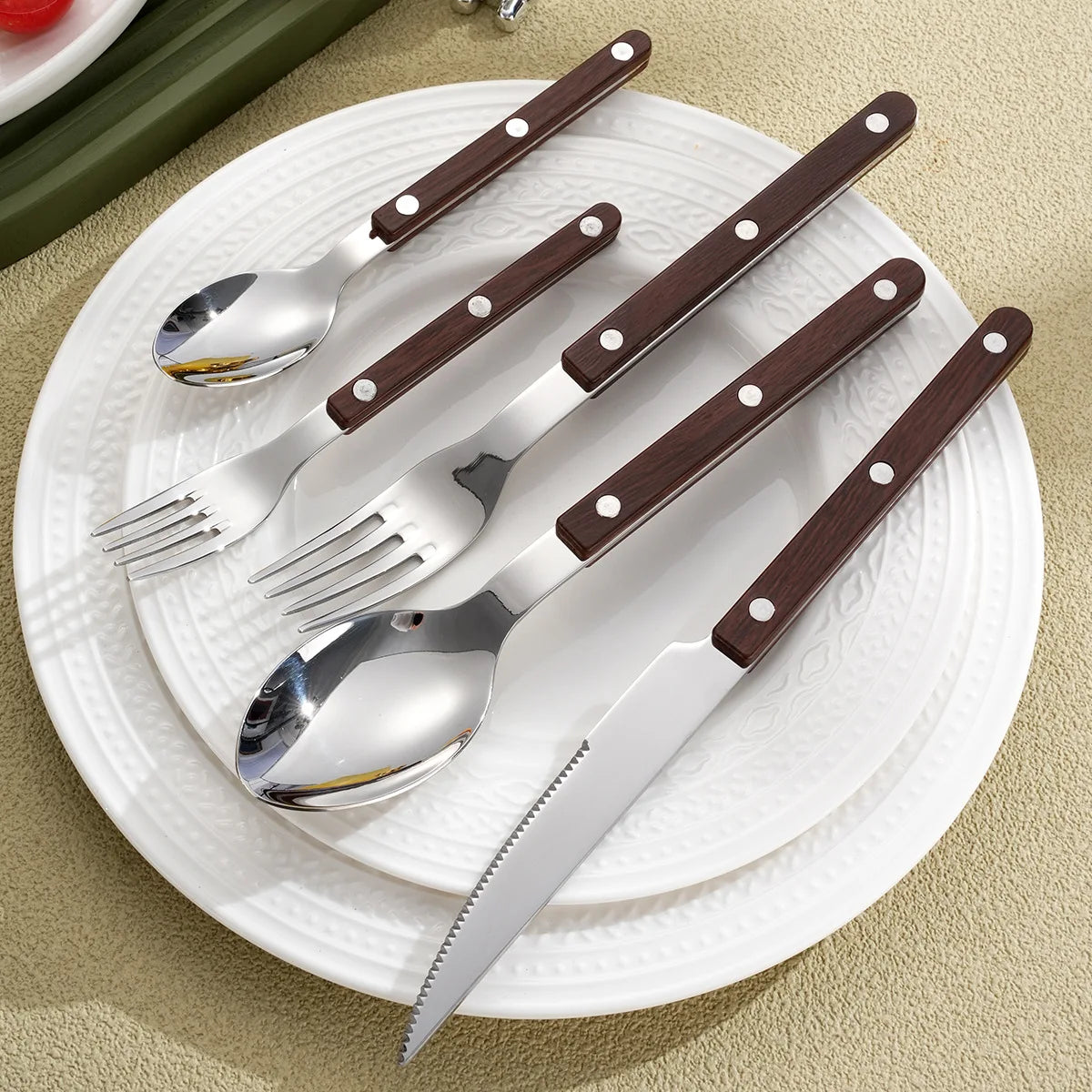 Fashion New Colorful Handle 304 Cutlery Set 18/10 Stainless Steel Creativity Gift Flatware Knife Fork Spoon Drop Ship