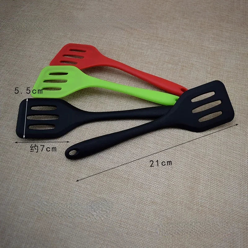 Kitchen Silicone Turners Gadgets Spatula Egg Fish Frying Pan Scoop Fried Shovel Slotted Turners Kitchen Tools Cooking Utensils