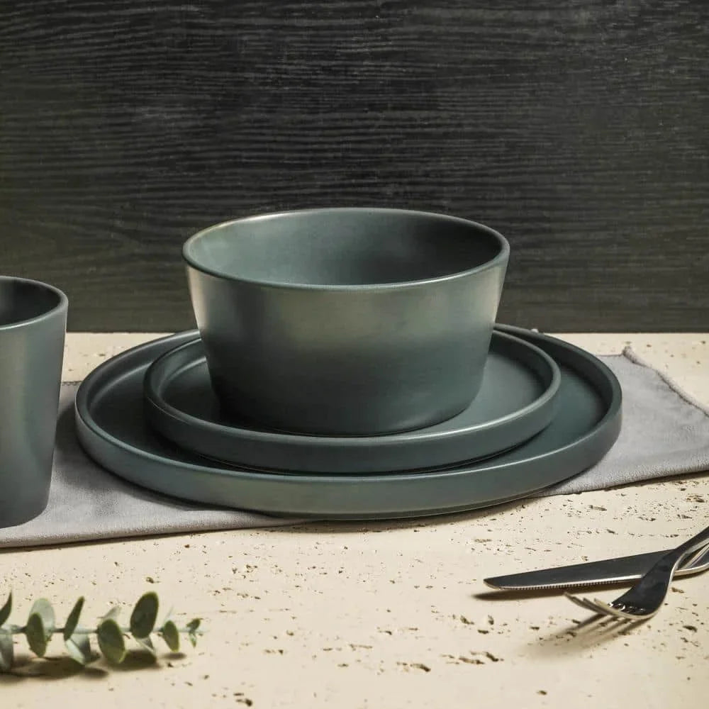 Dinnerware sets for 8